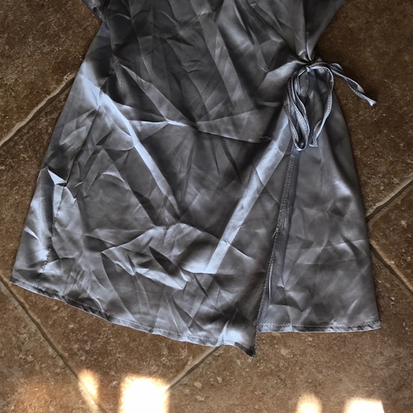 Baby Blue Silk Wrap - Picture 4 of 6